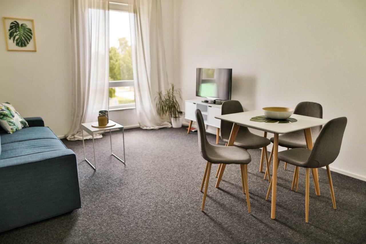 Ferienwohnung Kira in Friedrichshafen Exterior foto